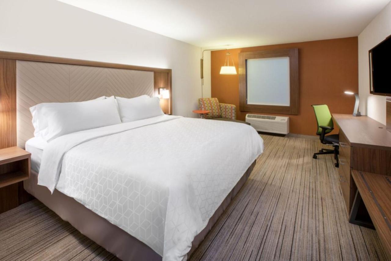 Holiday Inn Express & Suites Ozona By Ihg Экстерьер фото