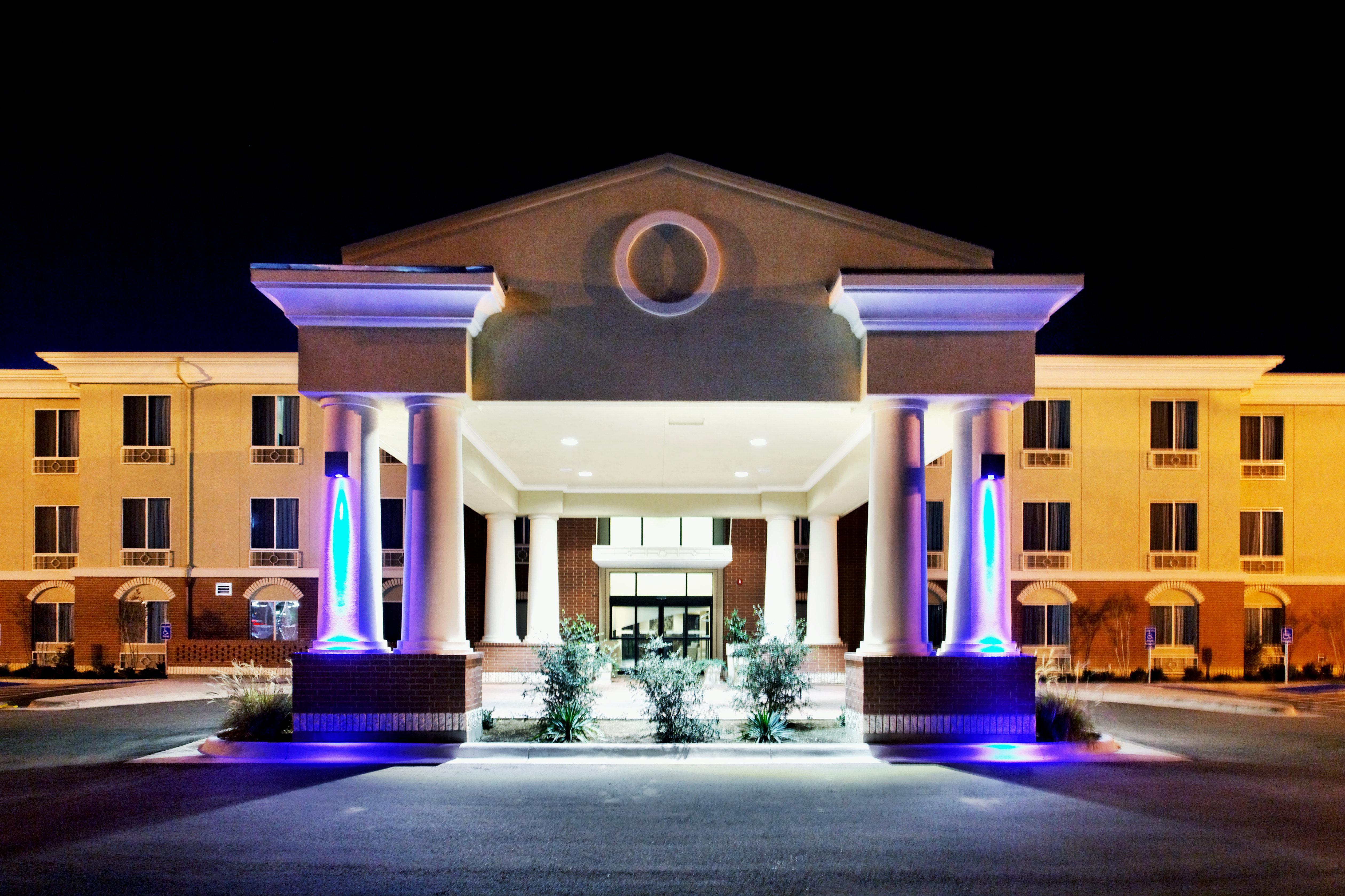 Holiday Inn Express & Suites Ozona By Ihg Экстерьер фото